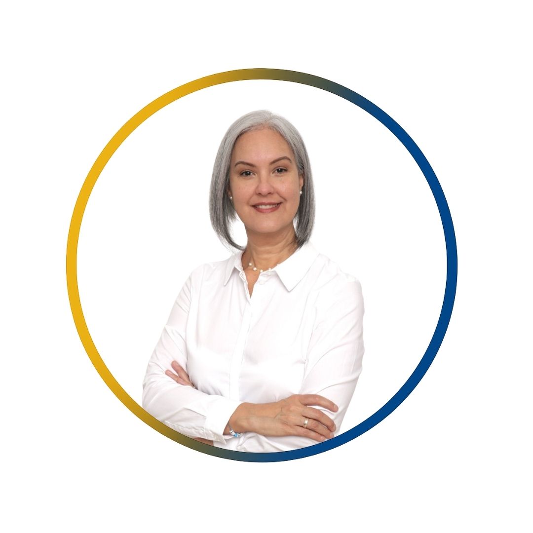 Marbelis Bonilla, NBG graduate, bilingual signing agent serving three counties